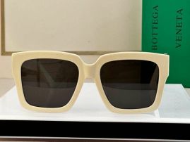 Picture of Bottega Veneta Sunglasses _SKUfw46618583fw